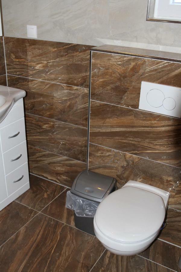 Apartmani Subasic Pag Town Buitenkant foto